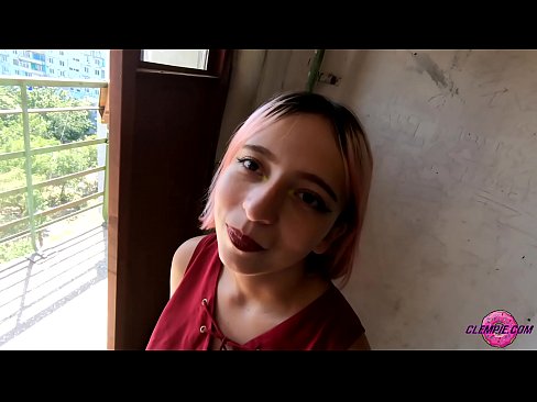 ❤️ Studentka smyslně kouří cizince ve vnitrozemí - sperma na tváři ❤️ Tvrdé porno u nás